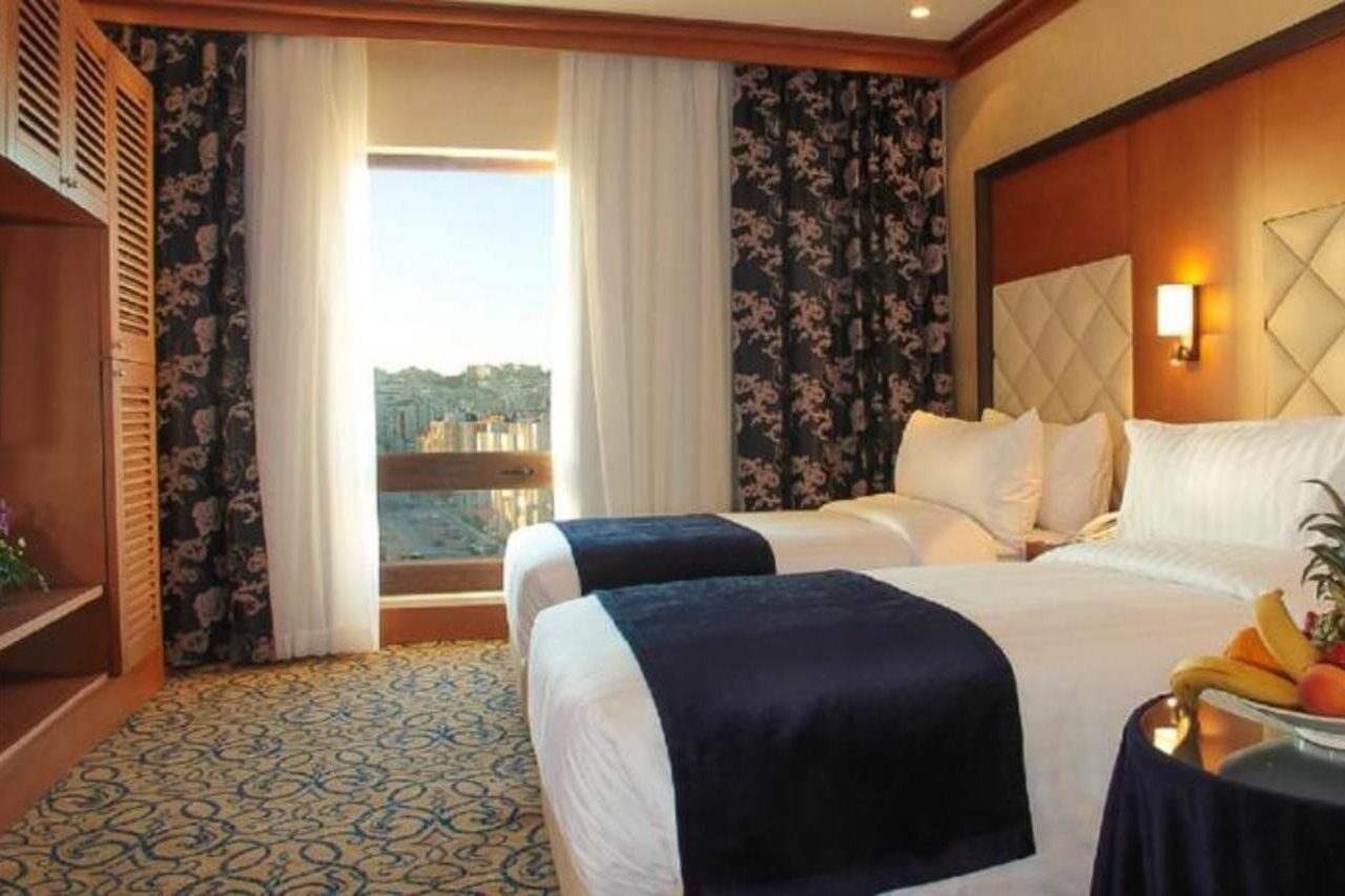 사우전드 나이츠 호텔 암만 외부 사진 A typical stateroom